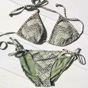 H&m bikini dark green zebra